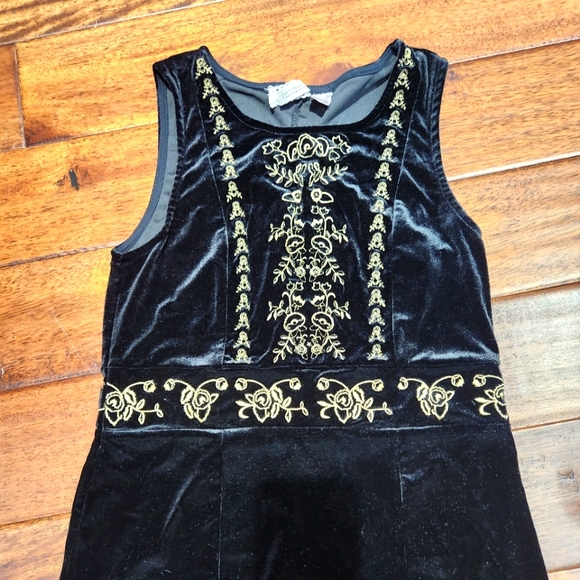 H&M holiday Velour dress - Picture 2 of 4